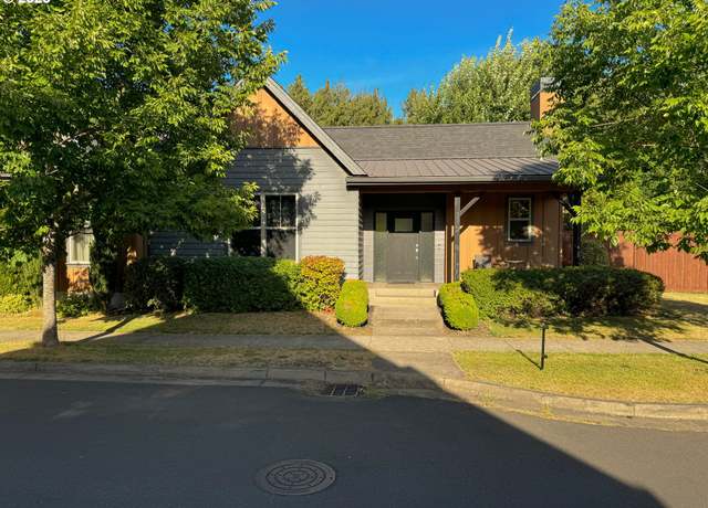 Property at 375 Mia Ln, Eugene, OR 97401, 3 beds, 2 baths