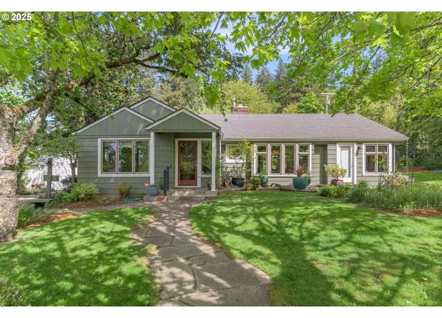 Property at 1575 Fairmount Blvd, Eugene, OR 97403, 3 beds, 2 baths