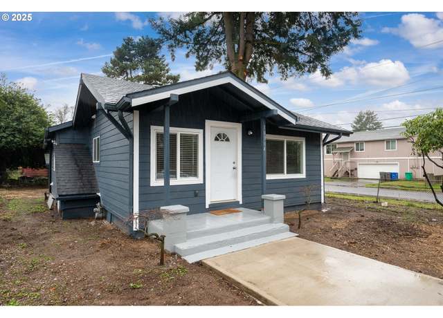 Property at 10304 SE Yukon St, Portland, OR 97266, 2 beds, 1.5 baths