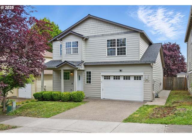 Property at 3728 NE 156th Ave, Portland, OR 97230, 4 beds, 2.5 baths