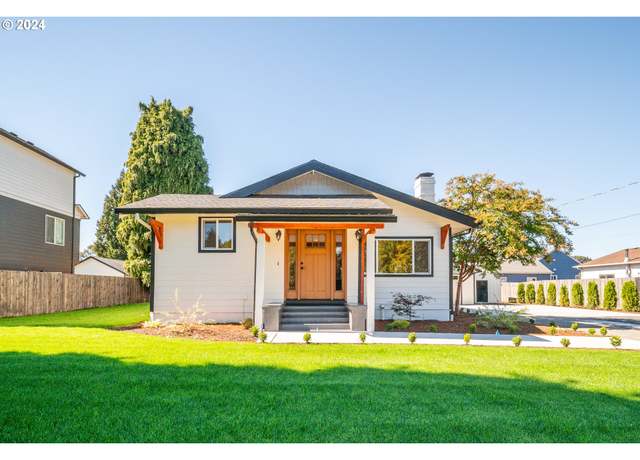 Property at 961 Goerig St, Woodland, WA 98674, 4 beds, 3 baths