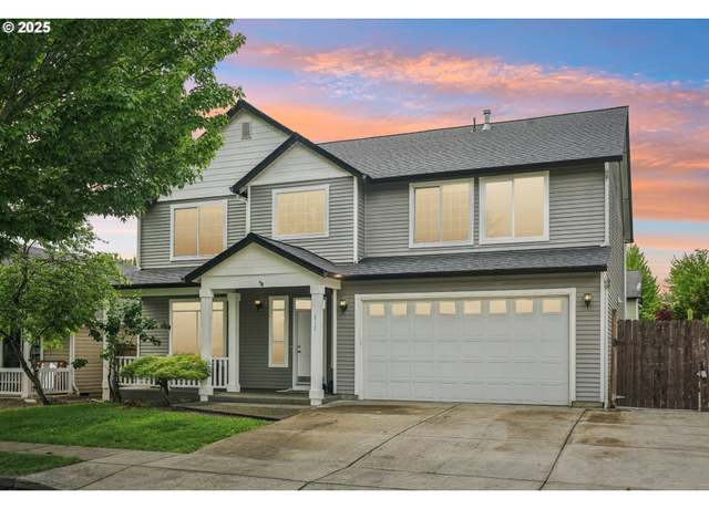 Property at 812 NW 13th Ave, Battle Ground, WA 98604, 3 beds, 2.5 baths