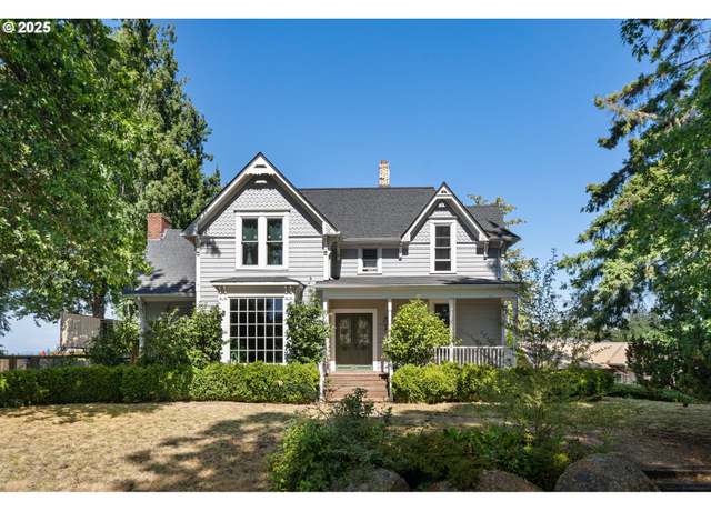 Property at 1417 Orchard Heights Rd NW, Salem, OR 97304, 4 beds, 4 baths