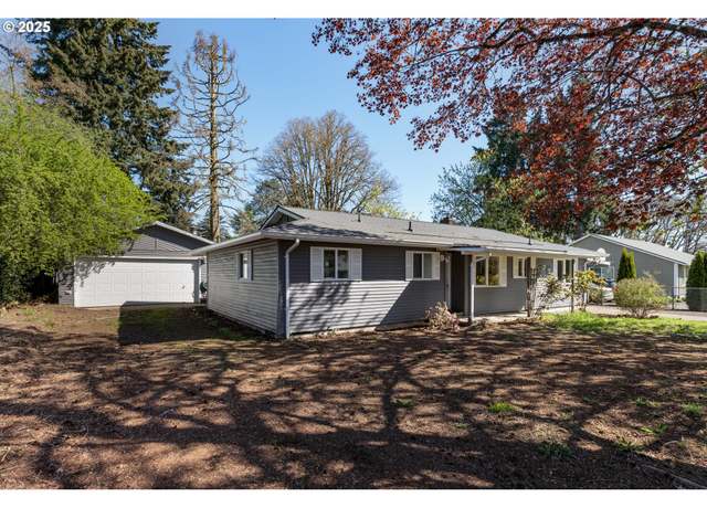 Property at 33831 SE Oak St, Scappoose, OR 97056, 4 beds, 3 baths