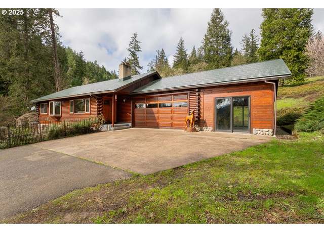 Property at 402 Northside Rd, Sutherlin, OR 97479, 4 beds, 2 baths