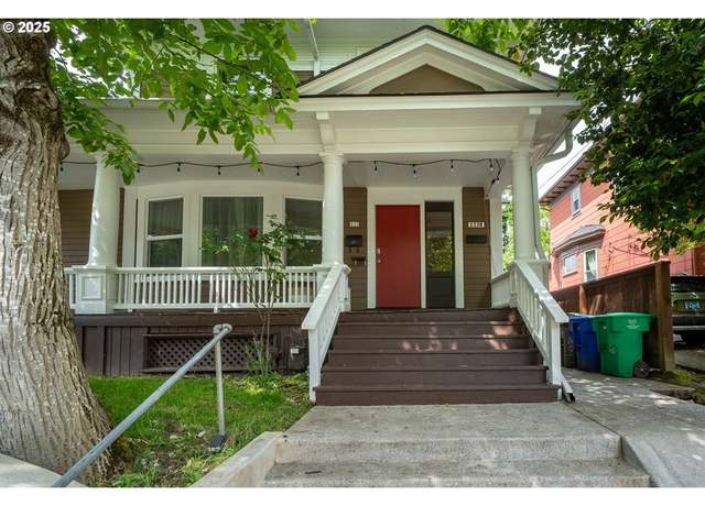Property at 233 SE 28th Ave, Portland, OR 97214, 5 beds, 2 baths