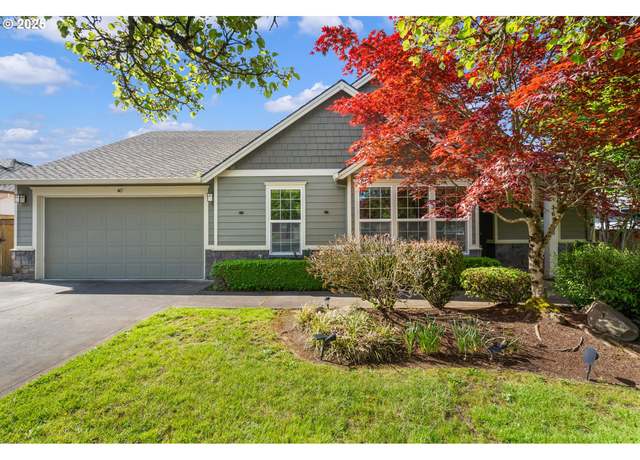 Property at 16738 SE Johnston Dr, Portland, OR 97236, 3 beds, 2 baths