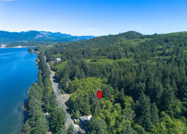 Property at 12 N Bayview Blvd, Rockaway Beach, OR 97136