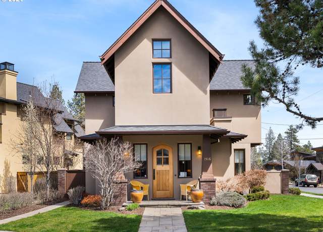 Property at 1506 NW Awbrey Rd, Bend, OR 97703, 4 beds, 3.5 baths