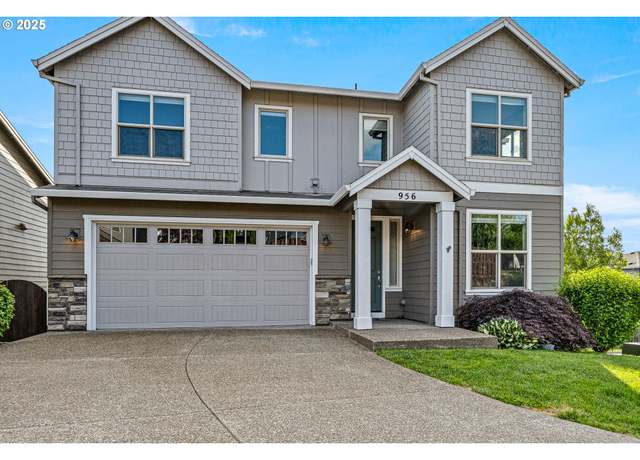 Property at 956 Heartwood Ave, Forest Grove, OR 97116, 5 beds, 2.5 baths