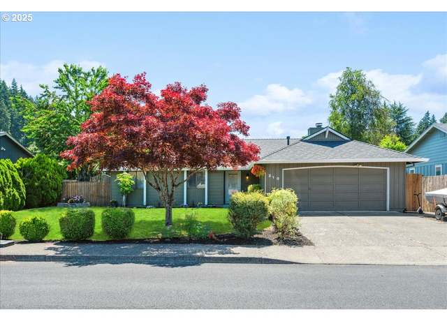 Property at 210 Silver Loop, Silverton, OR 97381, 3 beds, 2 baths