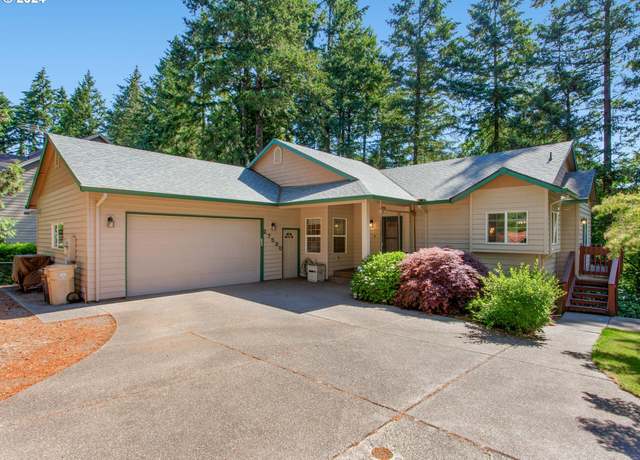 Property at 27580 SW Canyon Creek Rd, Wilsonville, OR 97070, 4 beds, 3 baths