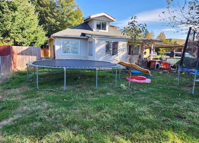 Property at 3101 NE 138th Ave, Vancouver, WA 98682, 3 beds, 1 bath