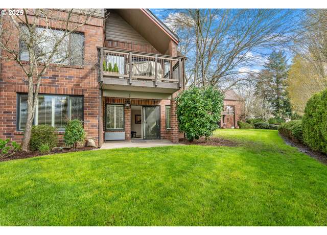 Property at 15695 SW 114th Ct #5, Tigard, OR 97224, 2 beds, 2 baths