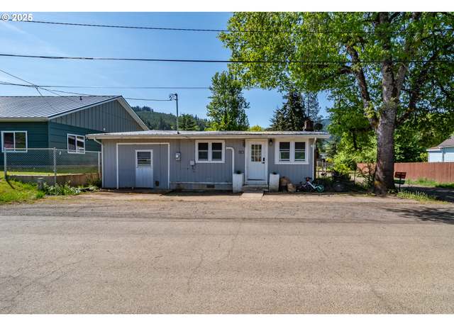 Property at 123 E A Ave, Drain, OR 97435, 3 beds, 2 baths