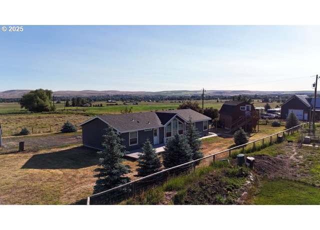 Property at 82168 Eggleson Ln, Enterprise, OR 97828, 3 beds, 2 baths