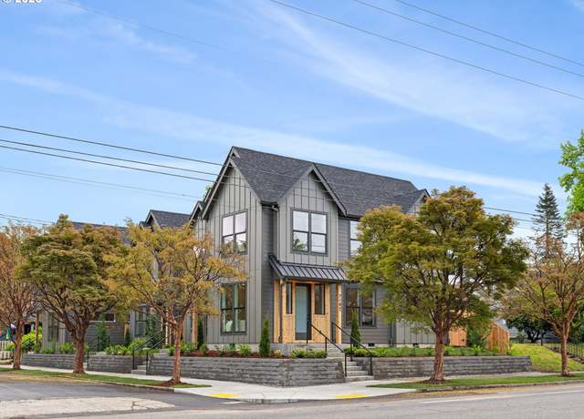 Property at 7192 N Portsmouth Ave, Portland, OR 97203, 3 beds, 2.5 baths