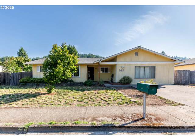 Property at 47711 Commercial St, Oakridge, OR 97463, 4 beds, 2 baths