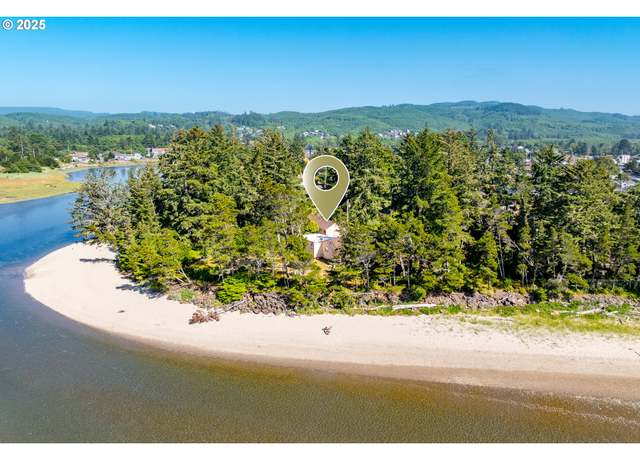 Property at 2624 Neawanna St, Seaside, OR 97138, 2 beds, 2 baths