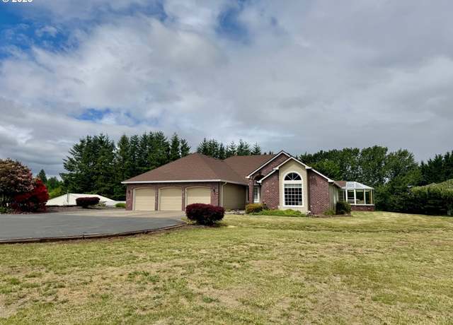 Property at 1006 SE 380th Ave, Washougal, WA 98671, 4 beds, 2 baths