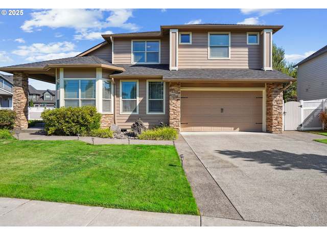 Property at 2108 S 19th Way, Ridgefield, WA 98642, 4 beds, 3 baths