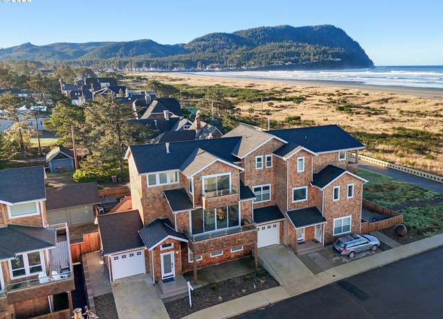 Property at 15 Avenue I, Seaside, OR 97138, 3 beds, 3.5 baths