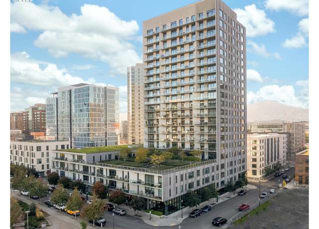 Property at 1150 NW Quimby St #906, Portland, OR 97209, 2 beds, 2.5 baths