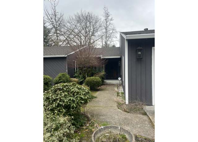 Property at 16255 SW Colony Pl, Portland, OR 97224, 3 beds, 3 baths