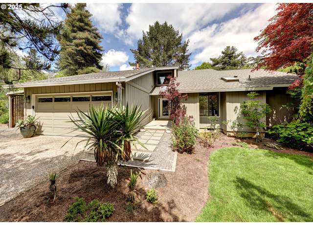 Property at 12420 Orchard Hill Rd, Lake Oswego, OR 97035, 3 beds, 2 baths