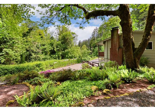 Property at 29806 Lusk Rd, Eugene, OR 97405, 3 beds, 2.5 baths