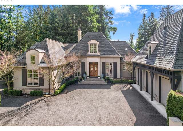 Property at 1098 Chandler Rd, Lake Oswego, OR 97034, 4 beds, 3.5 baths