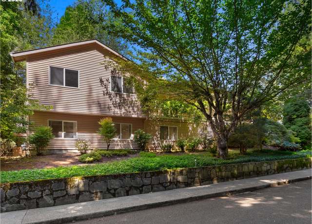 Property at 13221 SE Blackberry Cir, Portland, OR 97236, 4 beds, 3.5 baths