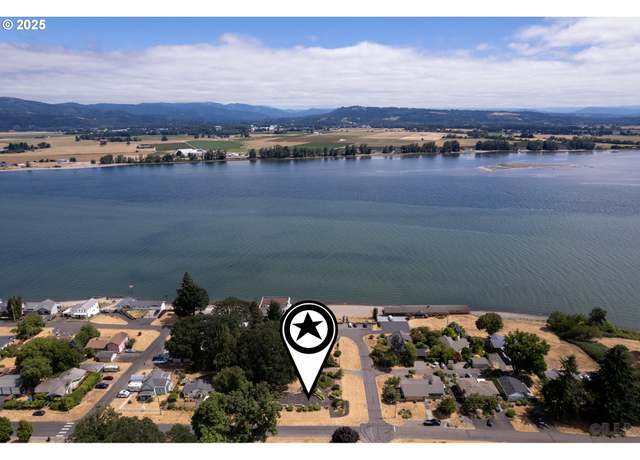 Property at I St, Columbia City, OR 97018