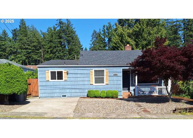 Property at 4777 Exeter St, West Linn, OR 97068, 3 beds, 1.5 baths
