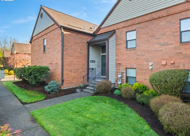 Property at 11992 SW Royalty Ct, Portland, OR 97224, 2 beds, 2 baths