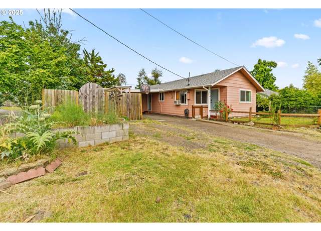 Property at 730 23rd St, Springfield, OR 97477, 3 beds, 1 bath