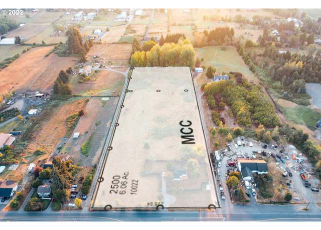 Property at 10022 SE 172nd Ave, Happy Valley, OR 97086
