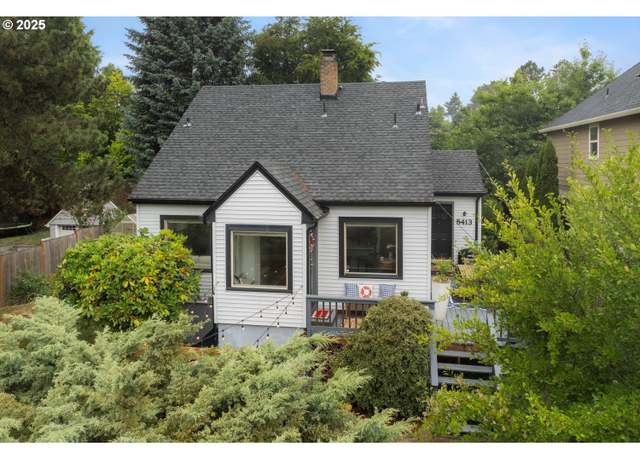 Property at 8413 SW 4th Ave, Portland, OR 97219, 3 beds, 2 baths