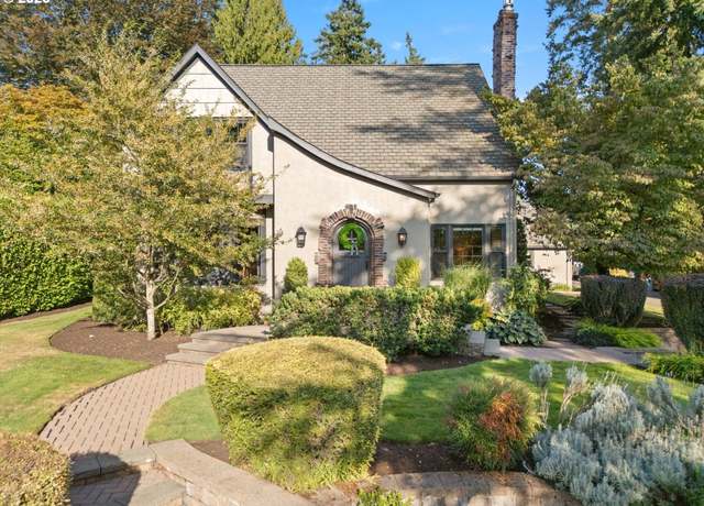 Property at 4520 SW Laurelwood Ave, Portland, OR 97225, 4 beds, 2.5 baths