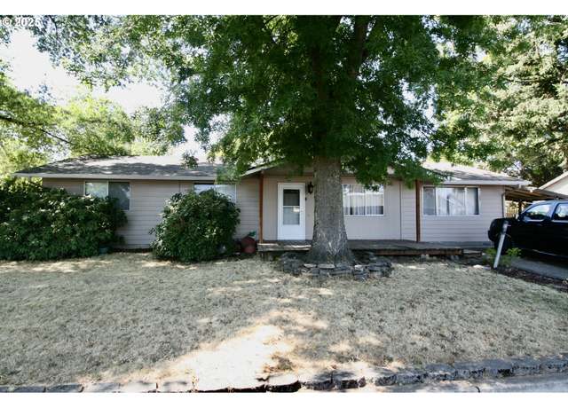 Property at 506 Stowers Rd, Molalla, OR 97038, 3 beds, 2 baths