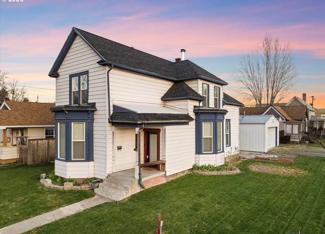 Property at 2239 Carter St, Baker City, OR 97814, 4 beds, 3 baths