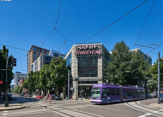 Property at 1030 NW 12th Ave #434, Portland, OR 97209, 2 beds, 2 baths