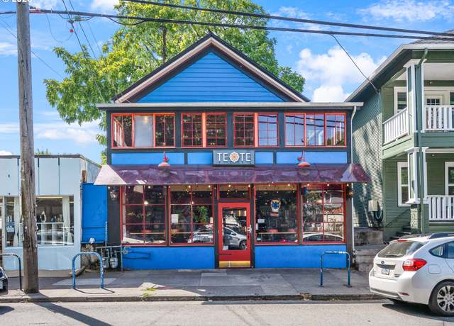 Property at 1617 SE 12th Ave, Portland, OR 97214, 1 bed, 2 baths