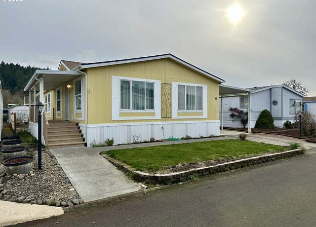 Property at 1200 E Central Ave Unit Sp 38, Sutherlin, OR 97479, 3 beds, 2 baths
