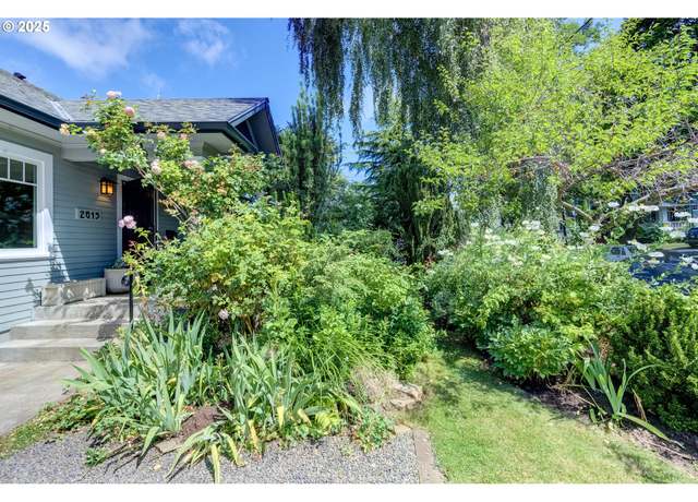 Property at 2615 NE 42nd Ave, Portland, OR 97213, 3 beds, 2 baths
