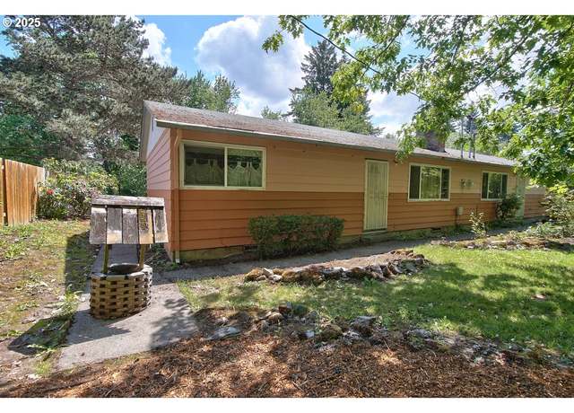 Property at 580 NE 69th Ave, Hillsboro, OR 97124, 4 beds, 2 baths
