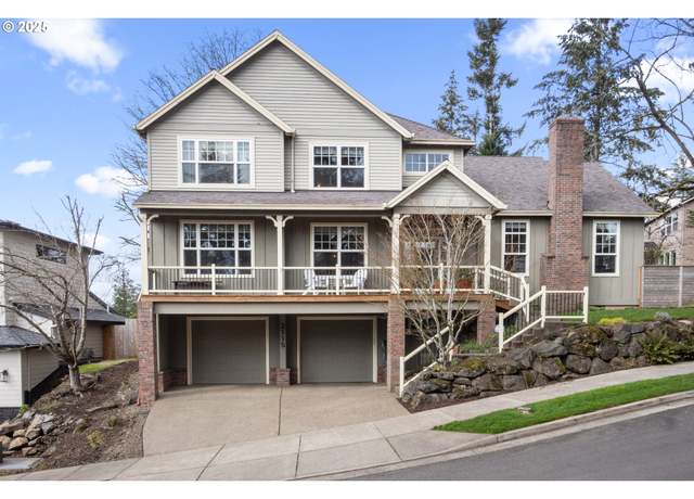 Property at 2115 Fircrest Dr, West Linn, OR 97068, 4 beds, 2.5 baths