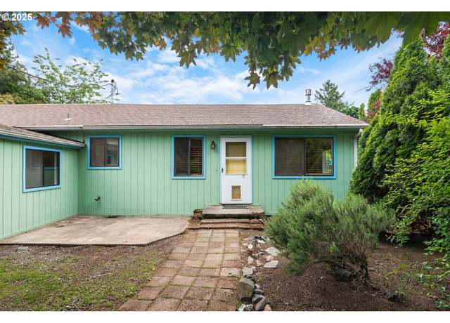 Property at 7940 SE 75th Pl, Portland, OR 97206, 2 beds, 2 baths