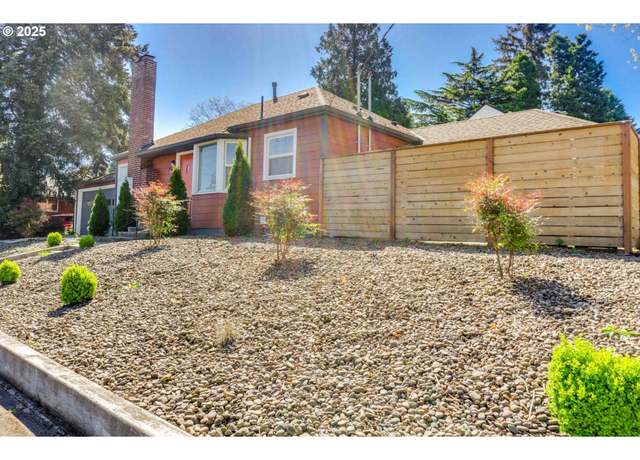 Property at 3552 NE Killingsworth St, Portland, OR 97211, 3 beds, 3 baths