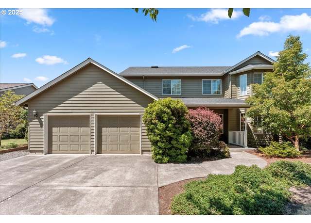 Property at 615 Lone Oak Loop, Silverton, OR 97381, 5 beds, 3 baths
